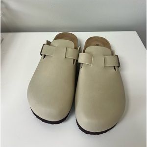 KIDMI Crock Leather Mules